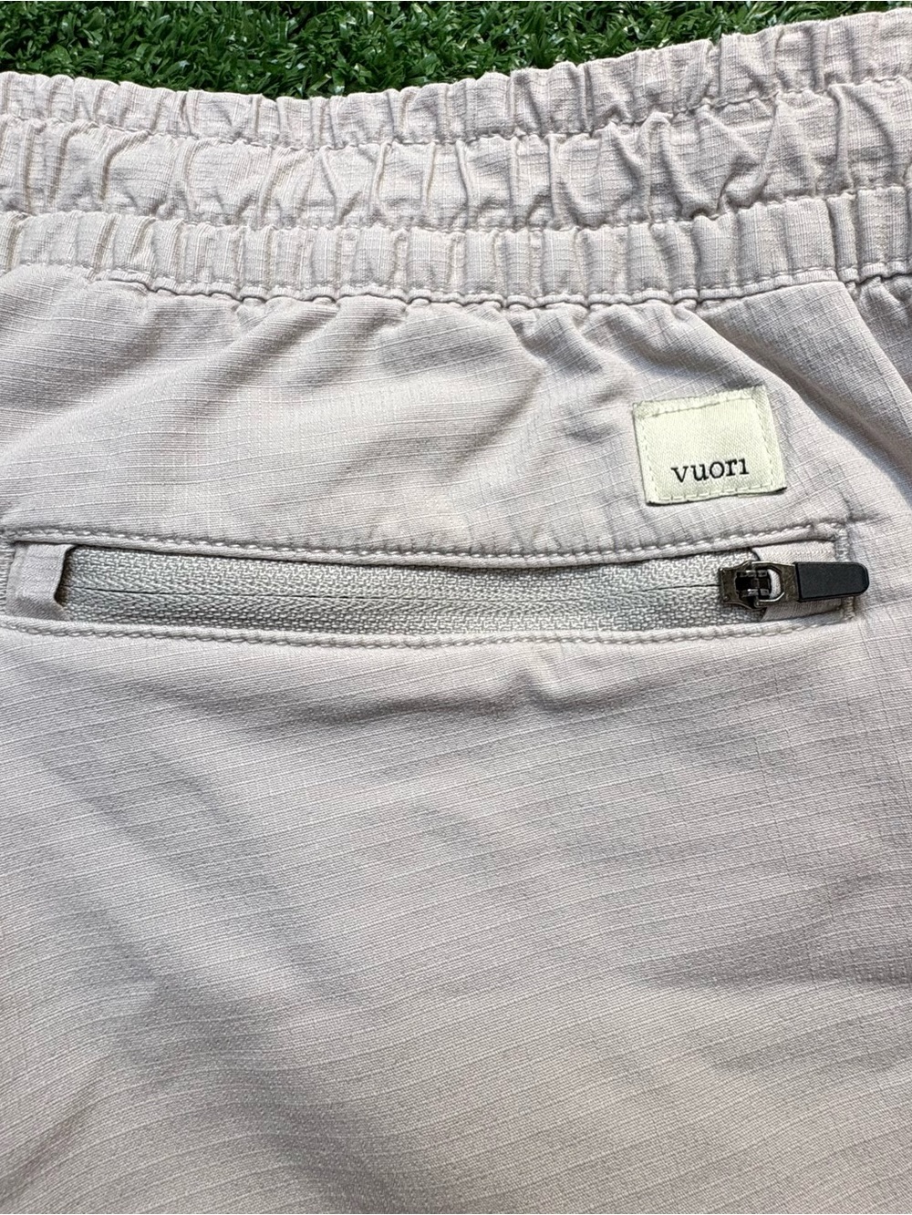 Vuori Ripstop Raw Hem Pants Womens Medium Khaki Ripstop Drawcord Stretch VW450 - Picture 4 of 12
